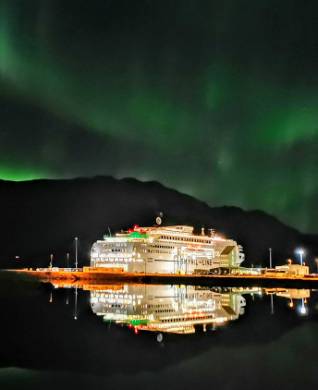 Cruise til Íslands
